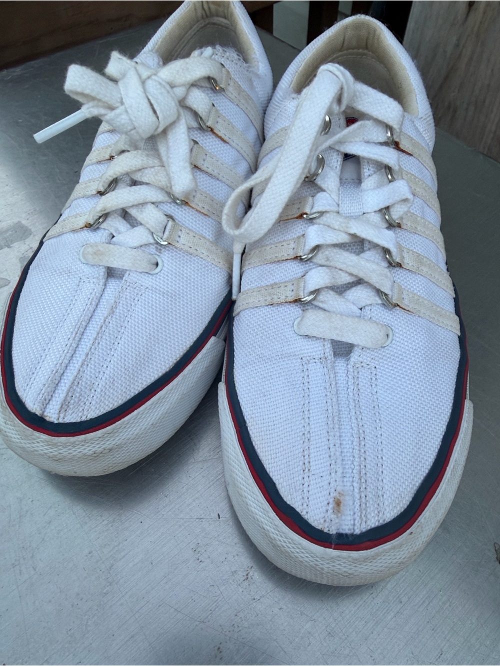 K-Swiss White Canvas Sneakers Red Blue Stripe Classic Low Top Shoes 7.5